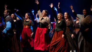 Musicalvereniging Westend danst en zingt